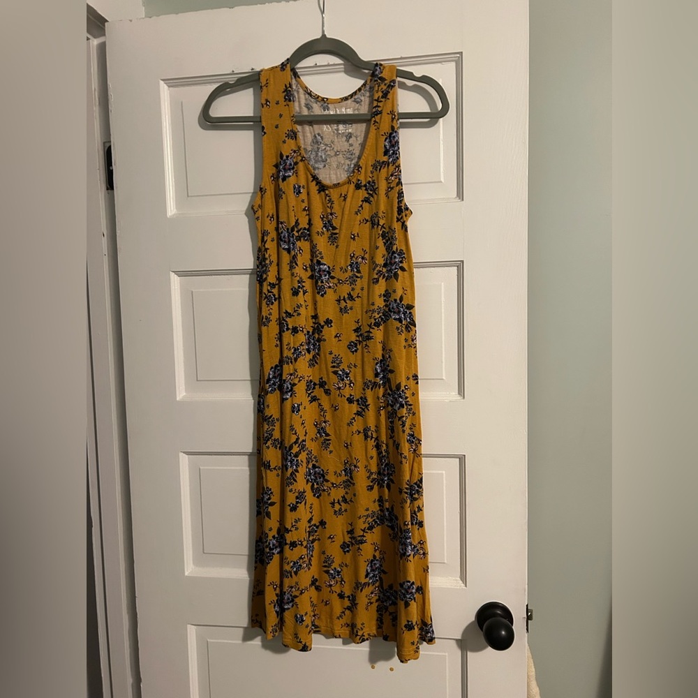 Sleeveless Maternity Dress